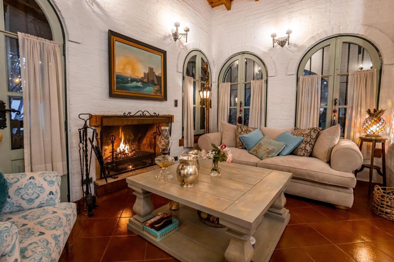 Casona La Chiquita Otel Chacras de Coria Dış mekan fotoğraf